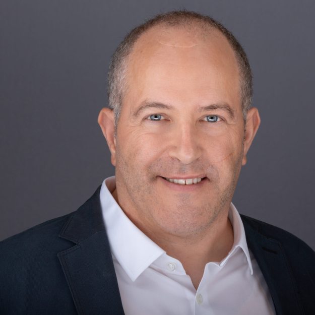 RLien_GREY bkgd_crop